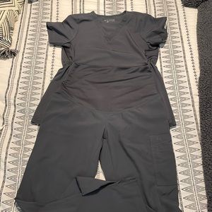 Med Couture XS pewter scrub set